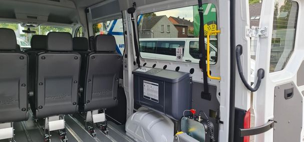 Volkswagen Crafter 103 kW image number 6