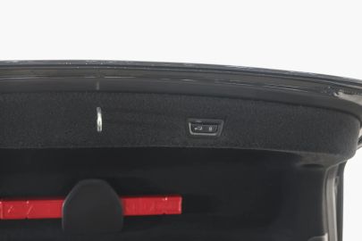 Car image 39
