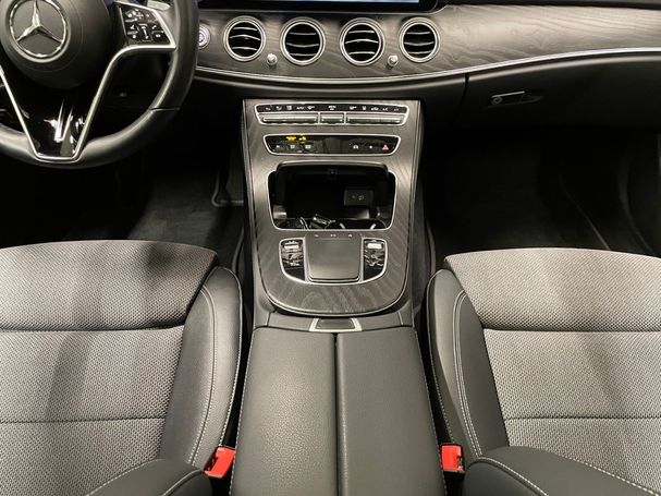 Mercedes-Benz E 300 de T 225 kW image number 20