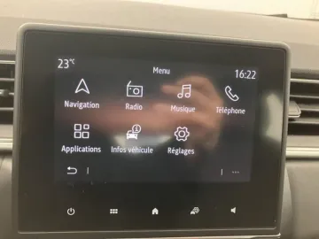 Car image 20