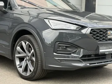 Car image 42