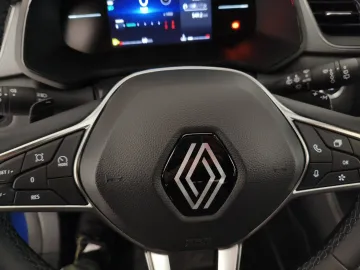 Car image 32