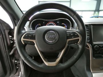 Car image 40