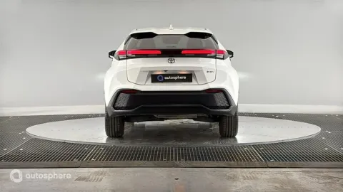 Car image 5