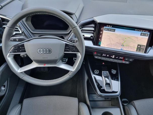 Audi Q4 40 e-tron S-line 150 kW image number 8