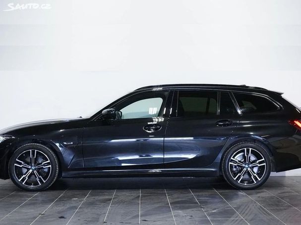 BMW 330 e Touring xDrive 215 kW image number 3