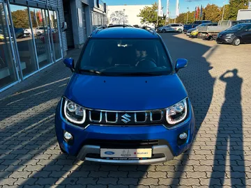 Car image 3