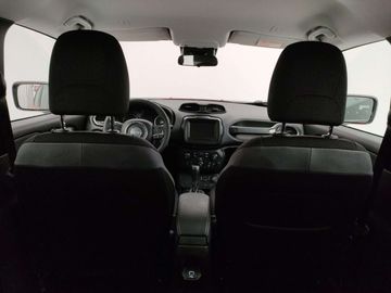 Car image 39