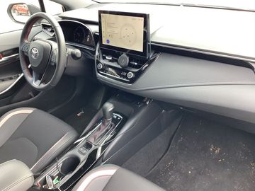 Car image 9