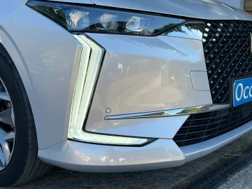 Car image 33