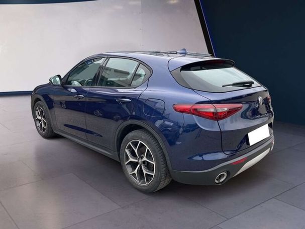 Alfa Romeo Stelvio 2.2 140 kW image number 5