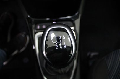 Car image 28