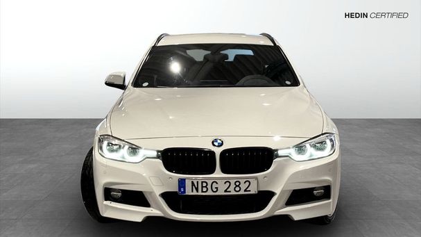 BMW 320d Touring xDrive 140 kW image number 3