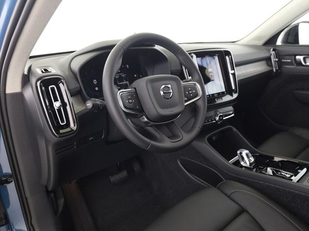 Volvo XC40 Dark Ultimate 145 kW image number 9