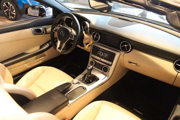 Mercedes-Benz SLK 200 BlueEFFICIENCY 135 kW image number 18