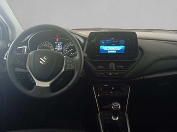 Car image 12