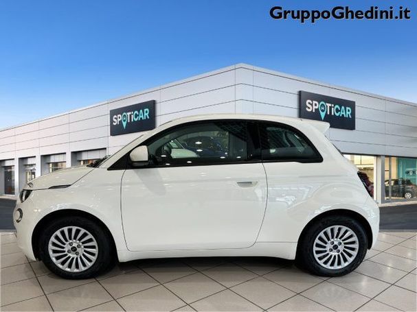 Fiat 500 e Action 70 kW image number 5