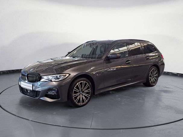 BMW 330 Touring M Sport xDrive 185 kW image number 1