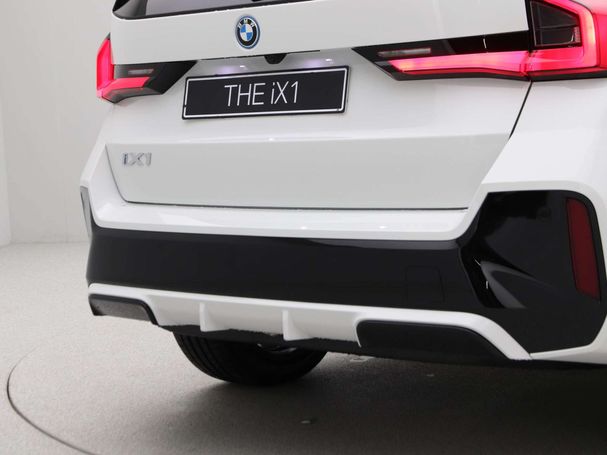 BMW iX1 eDrive20 150 kW image number 19