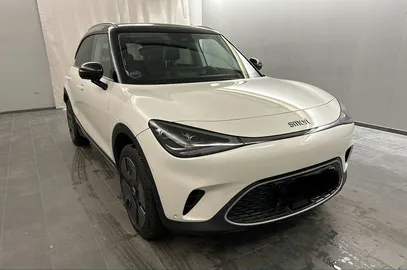 Car image 2