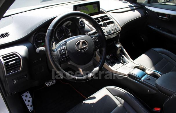 Lexus NX 300 h 145 kW image number 26