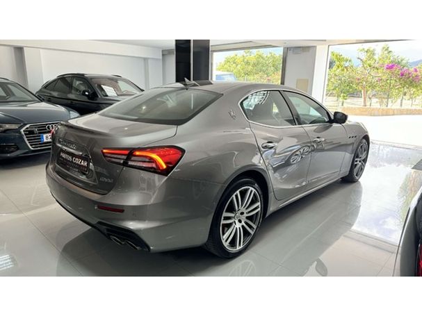 Maserati Ghibli GT 243 kW image number 2