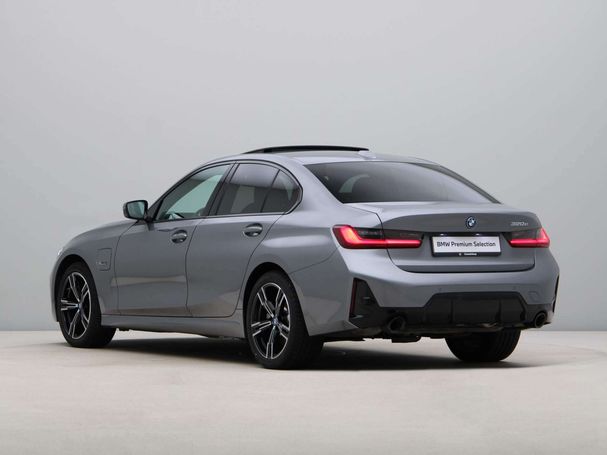 BMW 320 e 150 kW image number 16