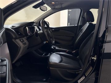 Car image 31