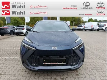 Car image 2