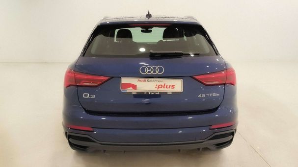 Audi Q3 45 TFSIe S tronic S-line 180 kW image number 2