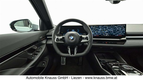 BMW 520d xDrive 145 kW image number 14