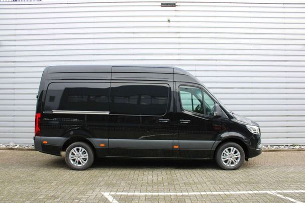 Mercedes-Benz Sprinter 319 RWD 140 kW image number 12