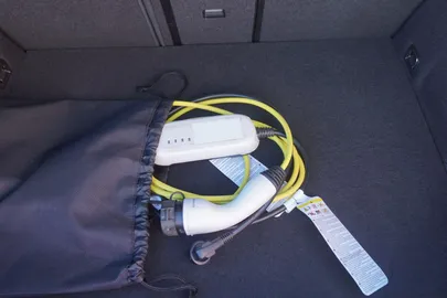 Car image 42
