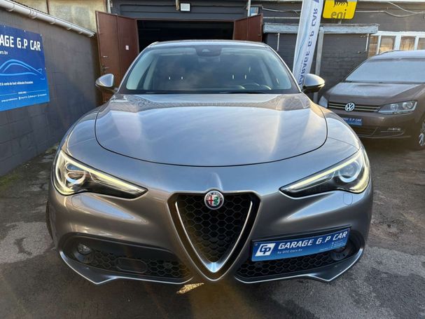 Alfa Romeo Stelvio 2.2 Super 110 kW image number 3