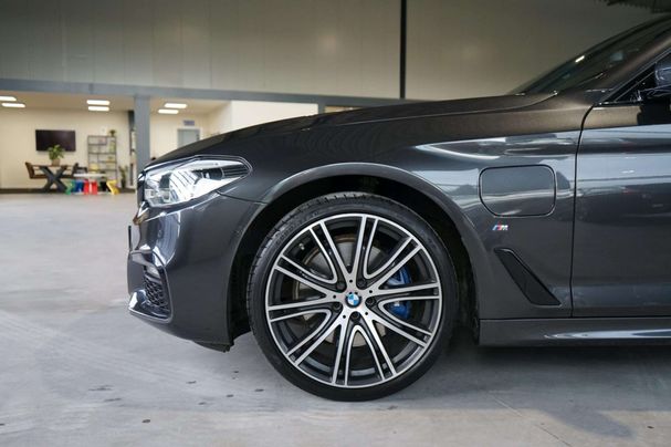 BMW 530 e 185 kW image number 14