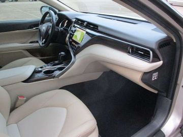 Car image 31