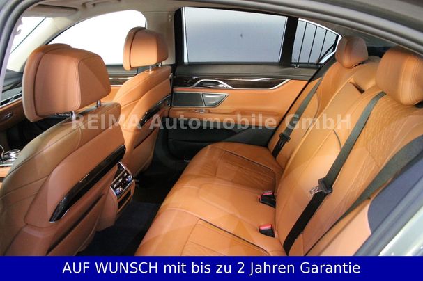 BMW 730d xDrive 195 kW image number 17