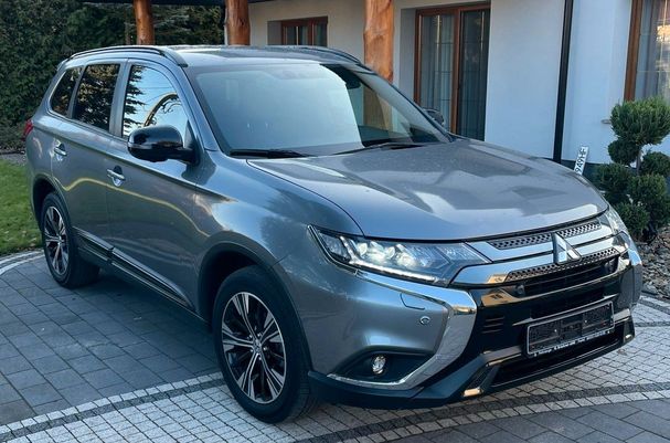 Mitsubishi Outlander 2WD 110 kW image number 4