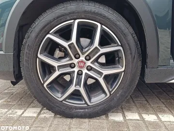 Car image 37