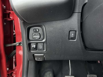 Car image 31