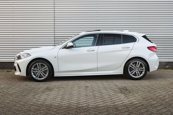 BMW 120i M Sport 132 kW image number 3