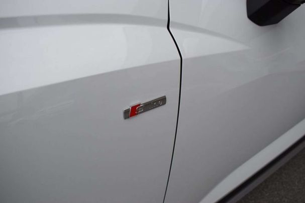 Audi Q3 40 TDI quattro S tronic S-line 147 kW image number 20