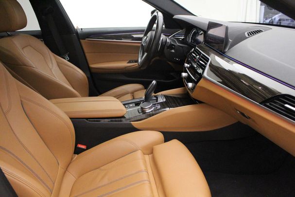 BMW 518d Touring 121 kW image number 21