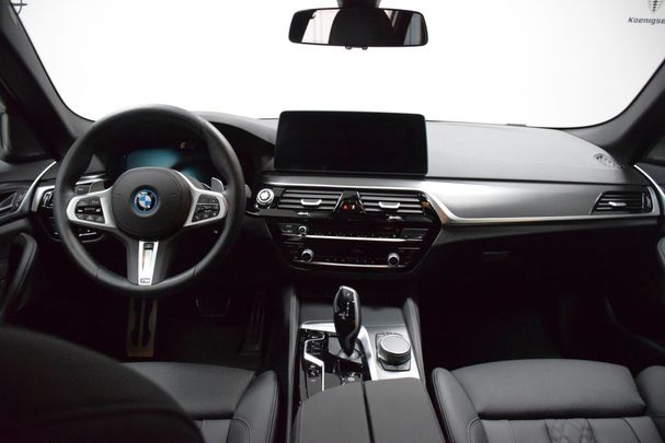 BMW 530 Touring xDrive 216 kW image number 4