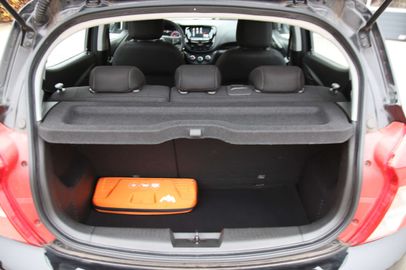 Car image 36