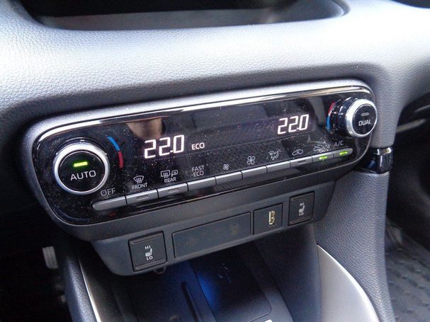 Mazda 2 Hybrid Select CVT 85 kW image number 12