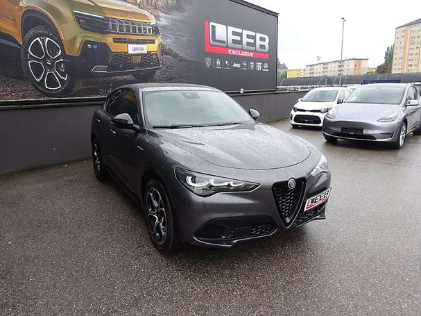 Alfa Romeo Stelvio 2.2 16V AT8 Q4 154 kW image number 2