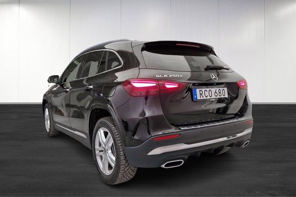 Mercedes-Benz GLA 250 e 163 kW image number 6