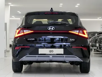 Car image 21