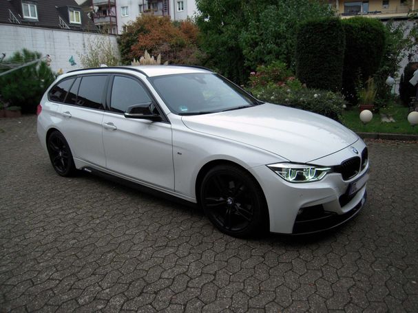 BMW 320i Touring M Sport 135 kW image number 2